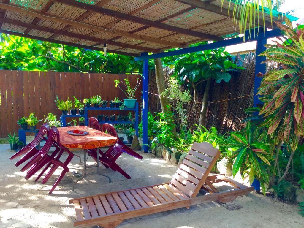Fare Maeva Moorea Hotel Teavaro Exterior photo